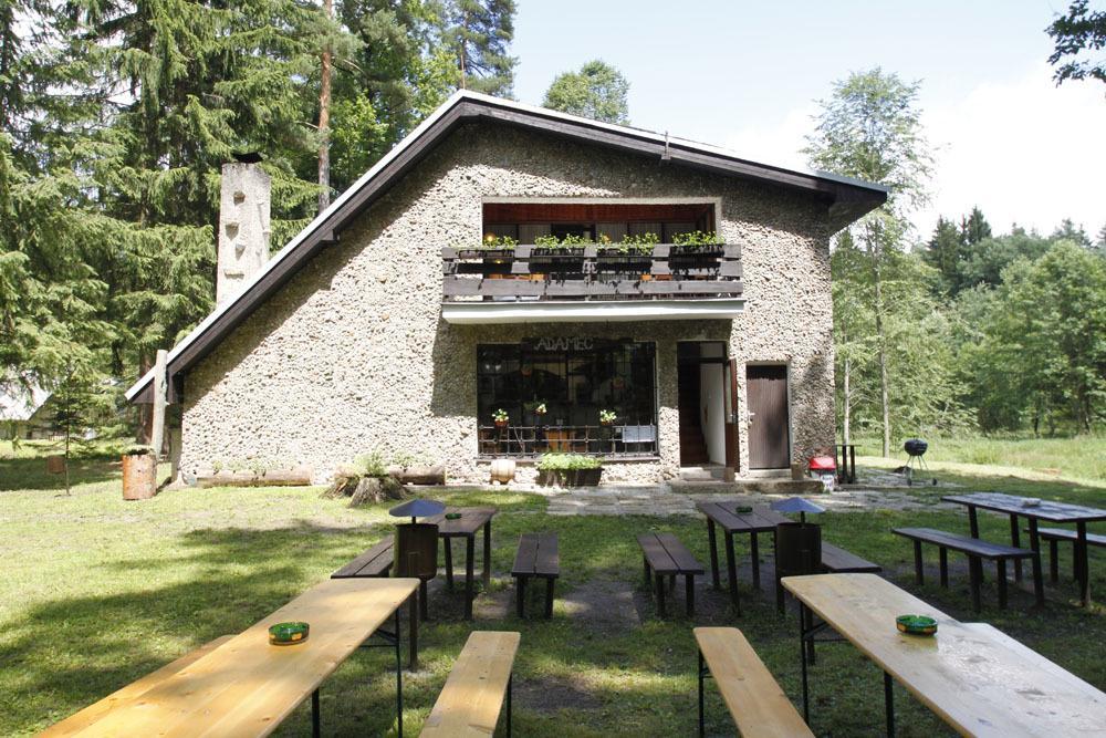 Rekreacni Areal Adamec Hotell Ledenice Exteriör bild