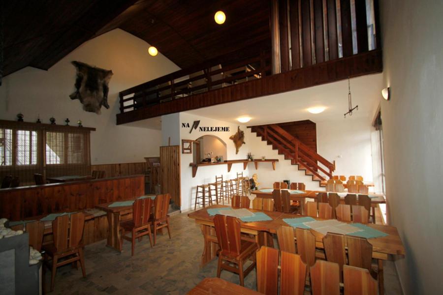 Rekreacni Areal Adamec Hotell Ledenice Exteriör bild